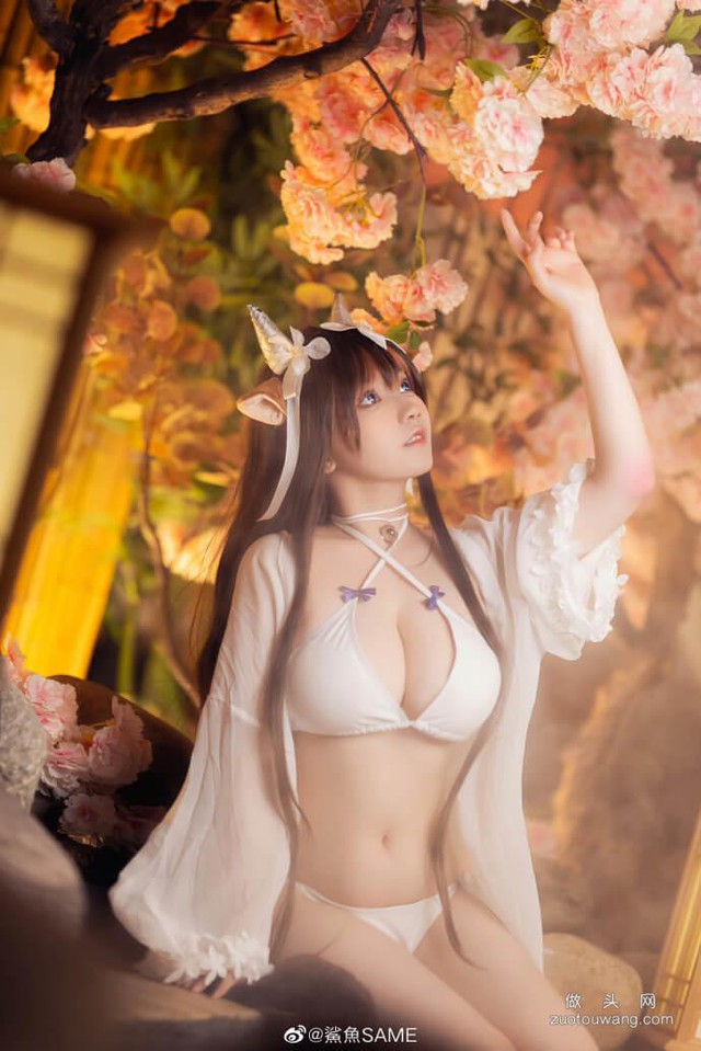 mỹ nhân Azur Lane diện đồ bơi khoe body nuột nà siêu sexy Photo-1-16240079467542084433755