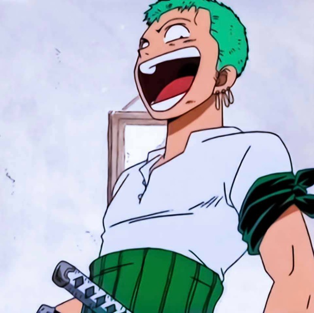 One Piece: Nhìn lại ảnh Zoro tươi cười trước timeskip, fan đặt nghi vấn  Mihawk đã làm gì khiến nụ cười của học trò "bay màu"
