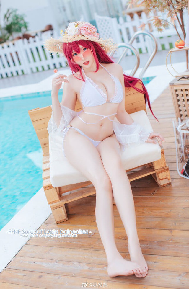 Ngắm gái xinh Azur Lane thả dáng trong bộ bikini trắng tinh khôi Photo-2-16251111955032114772495