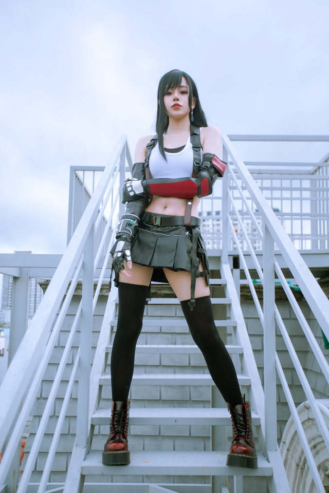 Nóng mắt ngắm loạt ảnh cosplay nàng Tifa trong Final Fantasy với thần thái đầy mời gọi - Ảnh 7.