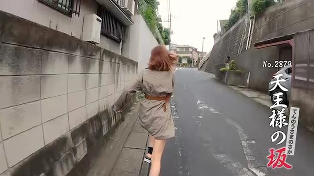Show truyền hình kỳ lạ nhất Nhật Bản: Chỉ chiếu cảnh hot girl leo đỉnh, vẫn ăn khách suốt 15 năm - Ảnh 1.