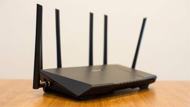 8 mẹo đơn giản để tăng tín hiệu sóng Wi-fi lên mức tối đa - Ảnh 1.