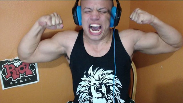 From being banned for being toxic, Tyler1 has now just dismantled the plowing line in the form of duo rank - Photo 1.