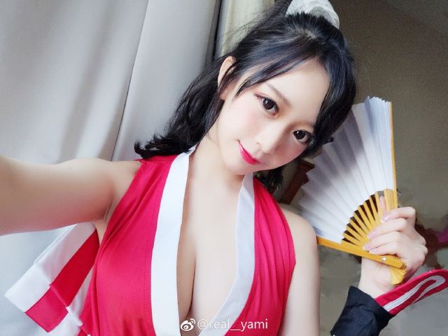 Mai Shiranui và những màn cosplay khiến nam game thủ rạo rực - Ảnh 15.