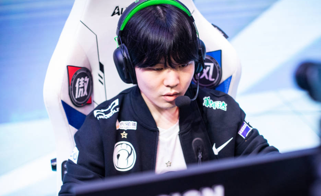 Nhận thất bại cay đắng và đánh mất tấm vé playoffs LPL Mùa Hè 2021, IG Rookie phải lên tiếng xin lỗi khán giả - Ảnh 4.