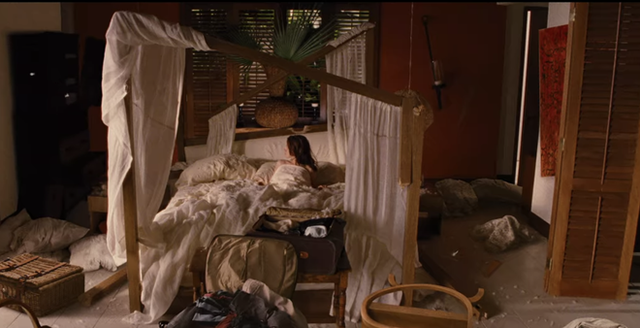 4 cảnh nóng căng nhất của Twilight: Cuộc ân ái nát giường liệu có ghê gớm bằng lần dạo chơi bãi biển? - Ảnh 3.