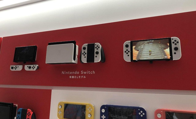 Prima immagine del nuovo Nintendo Switch OLED, bellissimo schermo - Immagine 4.
