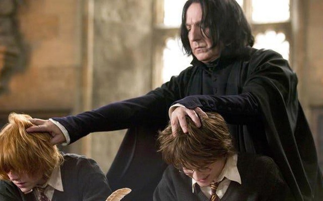 Harry Potter tái xuất với phần tiền truyện về Severus Snape – kẻ si tình vĩ đại bậc nhất thế giới phép thuật - Ảnh 1.