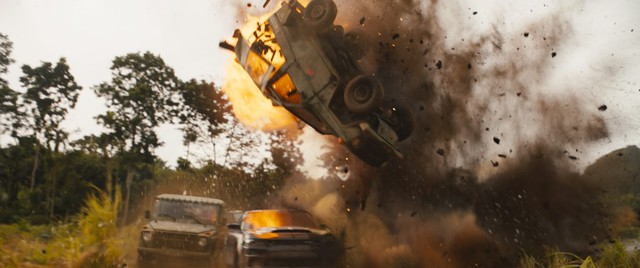 Những sự thật không tưởng đằng sau loạt cảnh hành động cháy nổ trong Fast & Furious 9 - Ảnh 2.