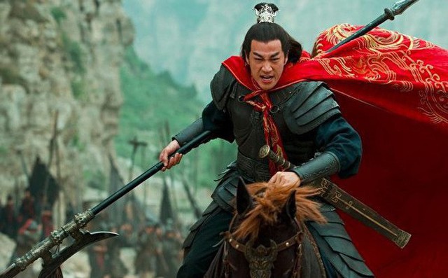 Out trình Dương Quá - đả bại Vô Kỵ: Đây chính là cao thủ Chiến Thần nhất trong truyện Kim Dung, chuyên đấm tay bo xung sát vô đối - Ảnh 1.
