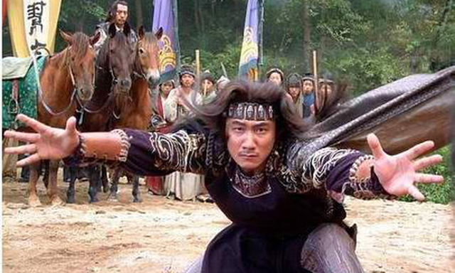 Out trình Dương Quá - đả bại Vô Kỵ: Đây chính là cao thủ Chiến Thần nhất trong truyện Kim Dung, chuyên đấm tay bo xung sát vô đối - Ảnh 7.