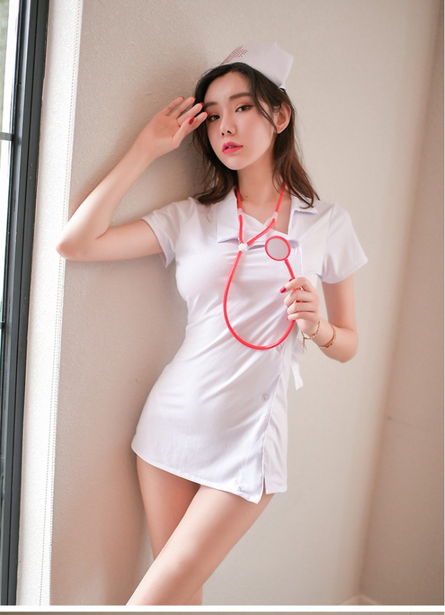Ngắm full album cosplay y tá nóng bỏng nhất, có cả thánh nữ Mimi Chan, ai sẽ là y tá hoang dại và quyến rũ nhất khiến fan tan chảy? - Ảnh 8.