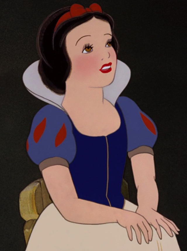 Fan Disney lâu năm cũng chả biết được những bí mật hội công chúa này: Choáng nhất là nhan sắc trái ngược 2 nàng trẻ - già nhất hội! - Ảnh 3.