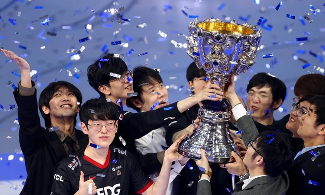 Các pro player chỉ ra những cái tên có thể là tương lai của LMHT, người cuối gây sốc, không ai của EDG góp mặt - Ảnh 2.