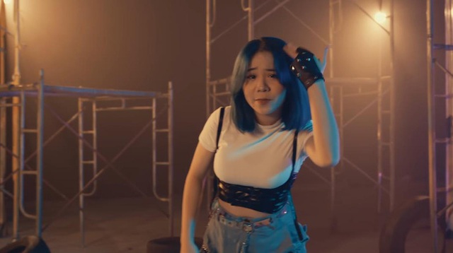 Nữ streamer “lột xác” ngỡ ngàng, diện mạo khác hẳn thời mới “debut” trong MV Rap Free Fire - Ảnh 1.