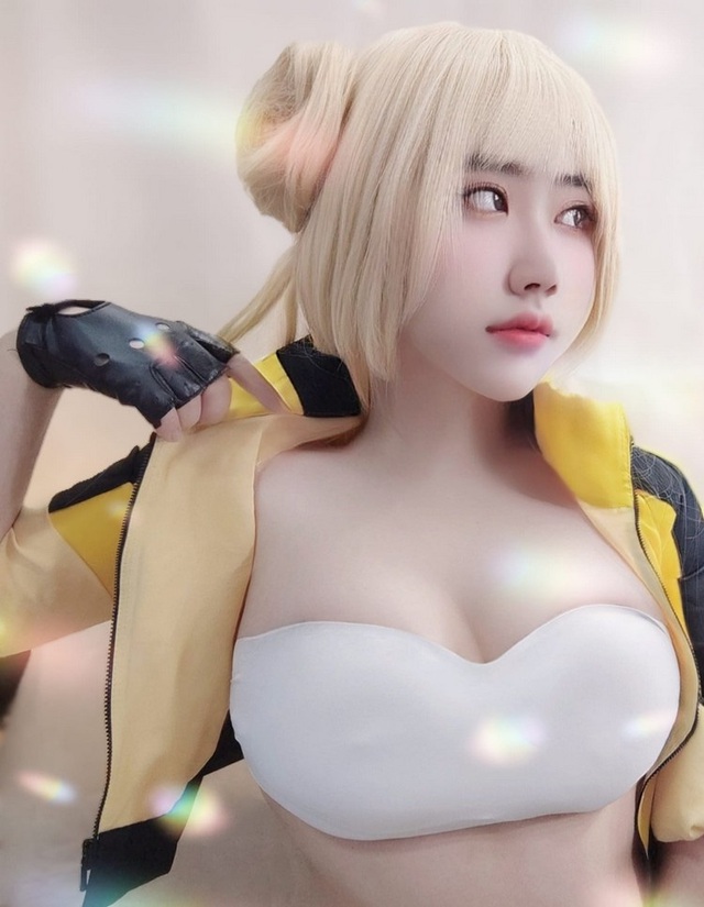 Những màn cosplay tuyệt đỉnh từ làng gái xinh, khiến fan nam vừa xem đã “mất trí nhớ luôn về bản gốc - Ảnh 2.