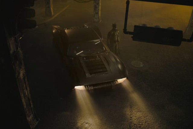 Bóc giá loạt đồ công nghệ của Batman: Cần bao nhiêu để “chốt đơn” siêu xe Batmobile nổi tiếng bậc nhất thế giới? - Ảnh 2.