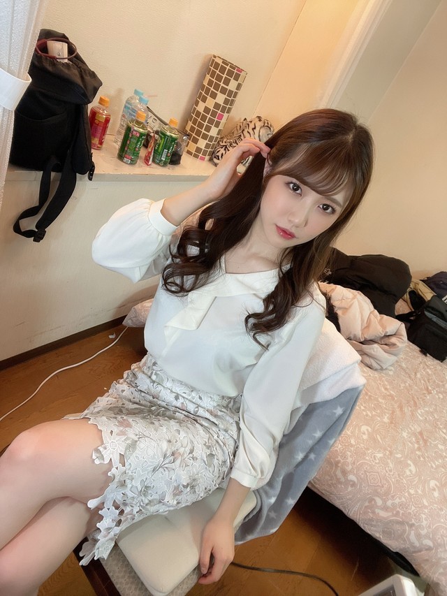 A new rookie named a hot girl brighter than a 100-karat diamond has appeared again, but has not yet debuted but has attracted thousands of fans - Photo 3.