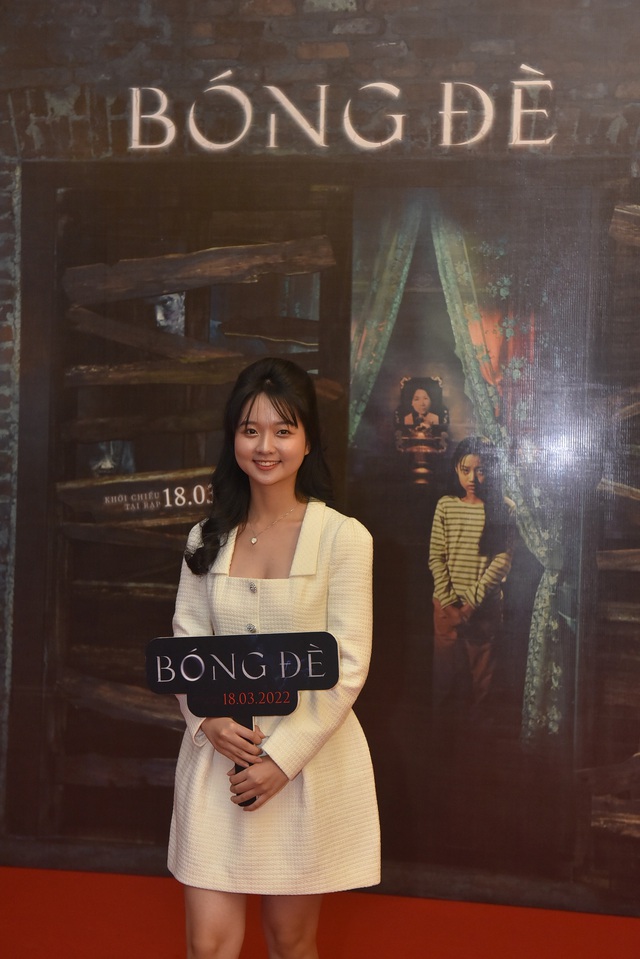 Dàn sao Việt tề tựu đông đủ trong họp báo ra mắt phim Bóng Đè tại Hà Nội - Ảnh 9.