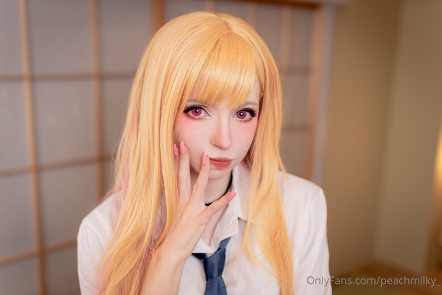 Loạt ảnh cosplay siêu đẹp mỹ nhân anime gợi cảm nhất 2022 cho anh em nào có ba bích - Ảnh 8.