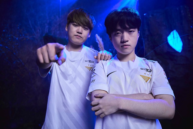 Coach kkOma will reunite Faker at the 2022 Asian Games, the bottom lane pairing is still a controversial unknown - Photo 3.