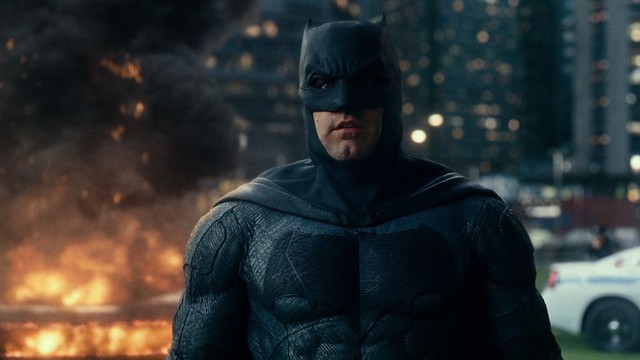 Xếp hạng trang phục của Batman trên màn ảnh nhỏ, có bộ còn khiến nam diễn viên cảm thấy xấu hổ - Ảnh 7.