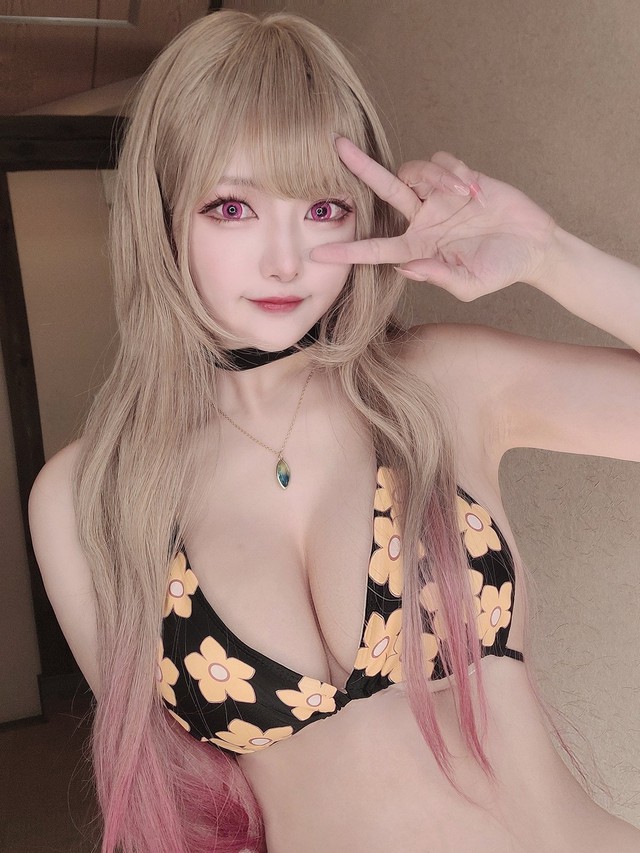 Xả stress cuối tuần với loạt ảnh cosplay đệ nhất waifu anime mùa đông 2022 siêu gợi cảm - Ảnh 8.