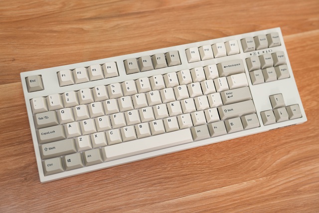 Leopold Bluetooth mechanical keyboard: Simple but strangely beautiful - Photo 3.