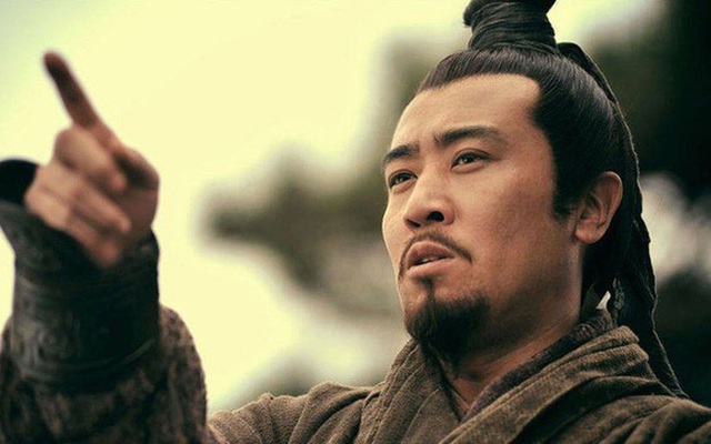 Just this one sentence of Luu Bei led the Three Kingdoms astray for 2000 years - Photo 1.