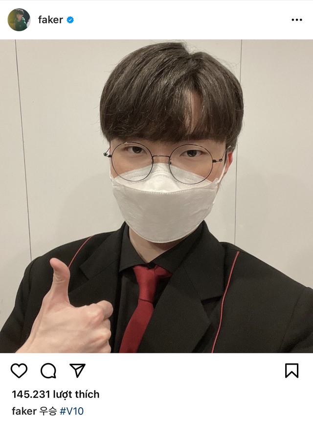 Faker posted a photo to celebrate the 10th championship, which was super light, fans commented: Winning is a normal thing for the President - Photo 5.