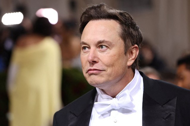 Elon Musk bị gọi là lươn chúa khi bất ngờ thông báo hoãn mua Twitter - Ảnh 1. Elon Musk bị gọi là lươn chúa khi bất ngờ thông báo hoãn mua Twitter - Ảnh 1.