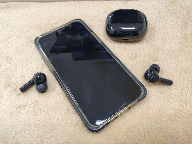 Trải nghiệm Anker Soundcore R100 TWS - Tai nghe bình dân siêu ngon nghẻ - Ảnh 3. Trải nghiệm Anker Soundcore R100 TWS - Tai nghe bình dân siêu ngon nghẻ - Ảnh 3.