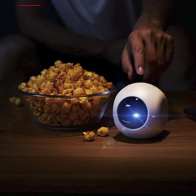 Nebula Astro - Máy chiếu mini siêu tiện lợi cho anh em gamer giải trí - Ảnh 4. Nebula Astro - Máy chiếu mini siêu tiện lợi cho anh em gamer giải trí - Ảnh 4.