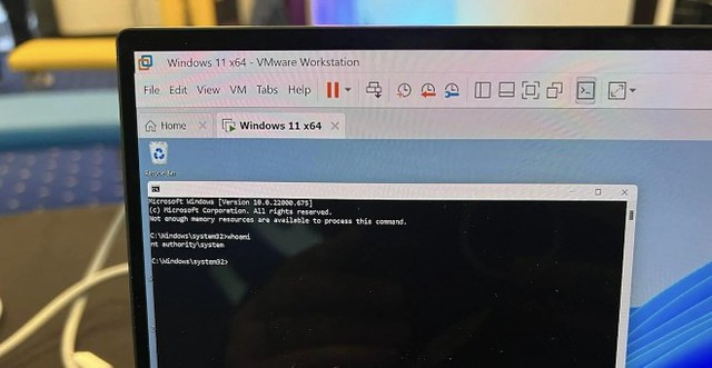 Hacker Việt đại náo cuộc thi quốc tế, nhiều lần vượt tường lửa Windows 11 dễ như ăn kẹo - Ảnh 1.