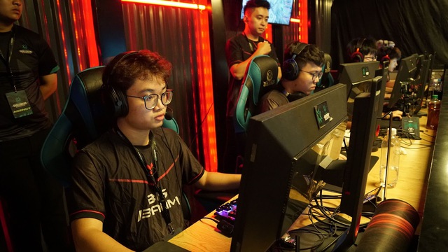 Caster Bomman: “Chung kết VCT 2022 - Stage 2 Challengers VN chính là không khí nên có của các giải Esports chuyên nghiệp!” - Ảnh 5.