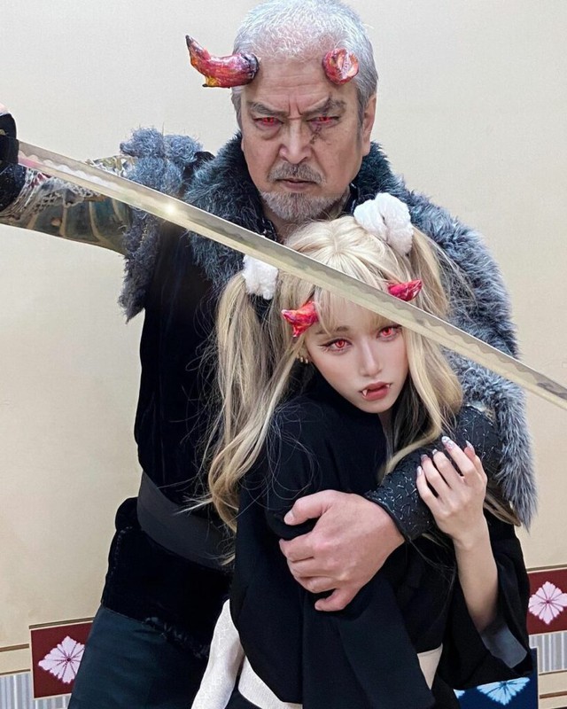 Thiếu nữ Nhật Bản rủ cha cosplay chung khiến netizen thầm ngưỡng mộ - Ảnh 3.
