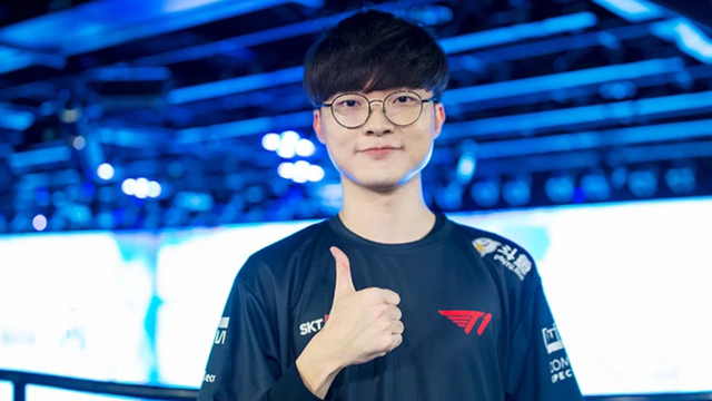 On the eve of MSI 2022, Faker was severely insulted by LPL fans because of Mother's Day - Photo 1.