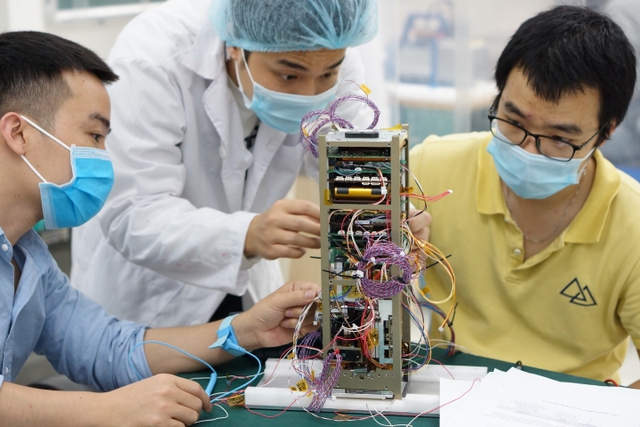 Vệ tinh NanoDragon made in Vietnam sau hơn 6 tháng mất tích giờ ra sao? - Ảnh 2.