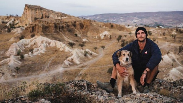 Chàng trai cùng cún cưng đi bộ vòng quanh thế giới suốt 7 năm - Ảnh 4.