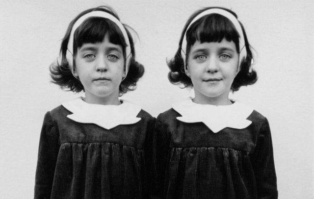 双胞胎之谜的诞生，有着一系列与失散的两姐妹相似的记忆和习惯——图2。