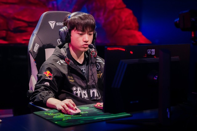 Keria is one of three players whose contract with T1 has expired