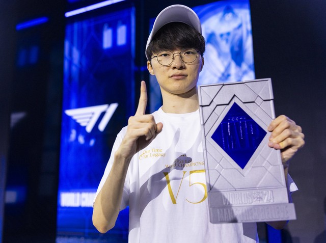 Faker tiếp tục được truyền thông phương Tây tán dương Faker tiếp tục được truyền thông phương Tây tán dương