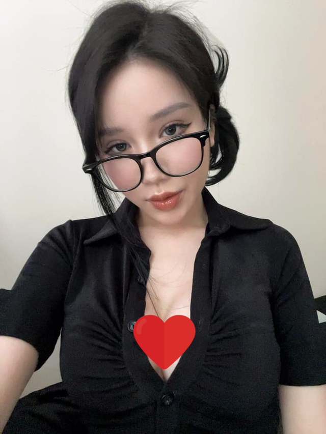 Fan nam đòi "kết bạn", streamer phú bà nhắc khéo tiêu chí- Ảnh 1.