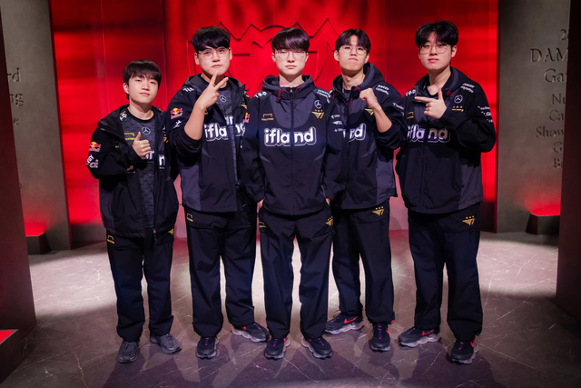  SKT T1 khẳng định lối chơi của Zeus rất khó học hỏi T1-zeus-faker-1-17078875438021343547580