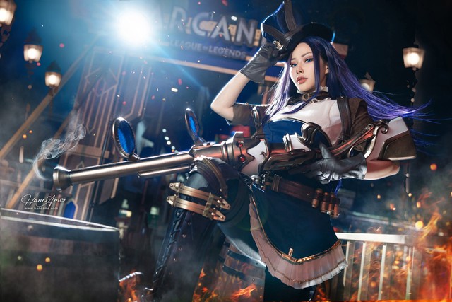 Cosplay Caitlyn cực ngầu nhưng nữ cosplayer khiến cộng đồng xôn xao vì "quá kín đáo"- Ảnh 2.