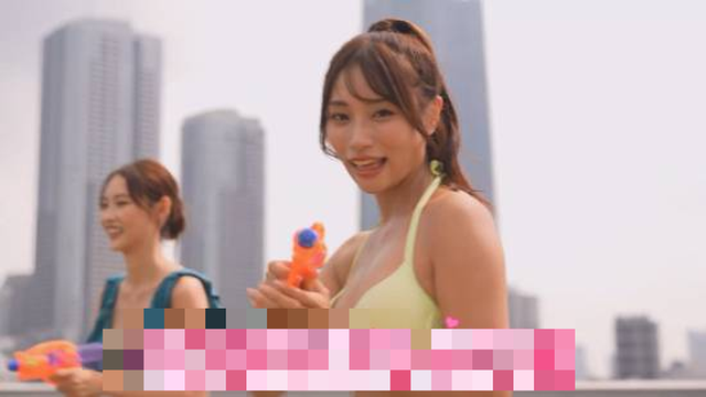 photo-1759385236140 photo-1759385236140