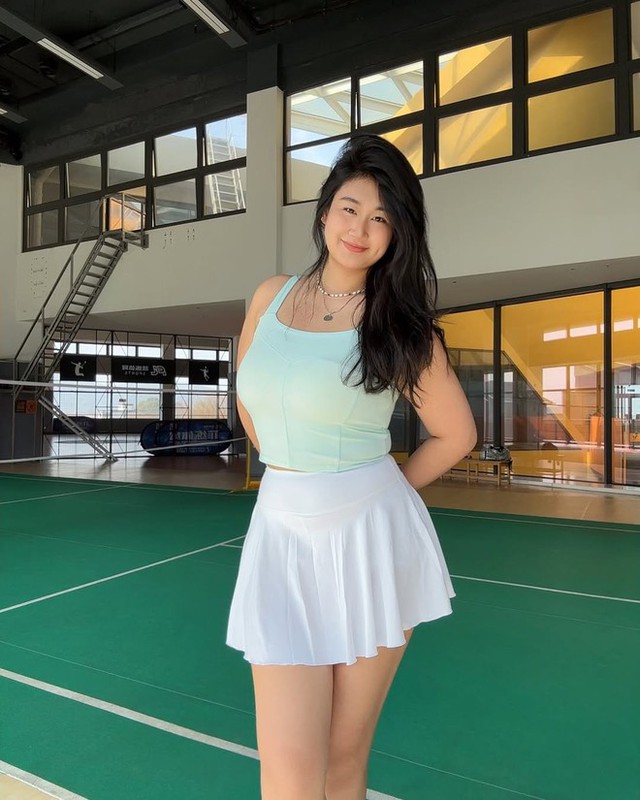 Bị mắng "gọi vốn" vì mặc đồ pickleball quá bé, cô gái 80kg đáp trả- Ảnh 7.