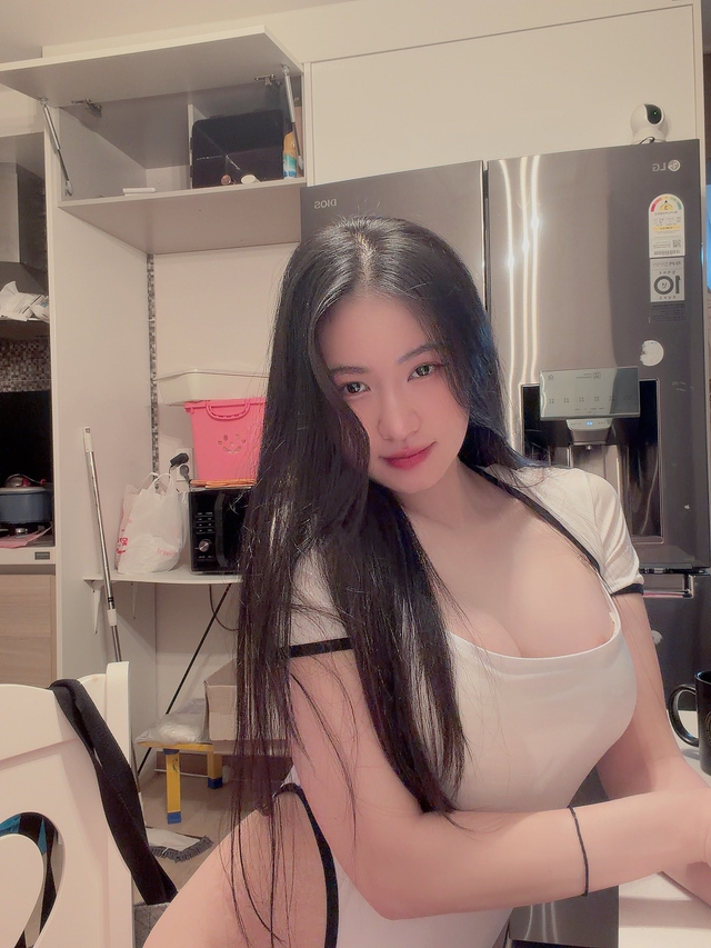 Cũng là "Tây", thế nhưng TikToker My Tây lại khiến anh em game thủ "đứng ngồi không yên"- Ảnh 1.