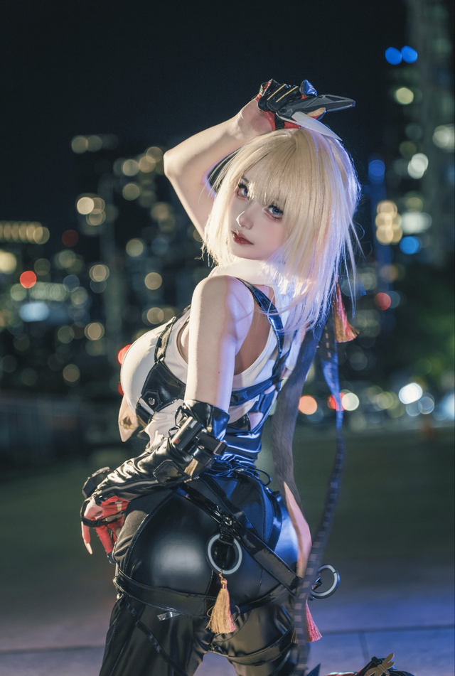 Sở hữu "Q1" thương hiệu, nữ coser khiến fan thổn thức với màn biến hình "nghẹt thở"- Ảnh 1.