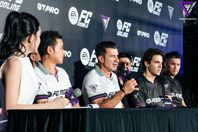 Trước thềm FC Pro Festival 2025 cùng hai huyền thoại Figo và Kaká- Ảnh 4. Trước thềm FC Pro Festival 2025 cùng hai huyền thoại Figo và Kaká- Ảnh 4.